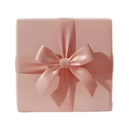 Envoltorio romántico para perfume árabe con detalle de flores frescas. El regalo perfecto para San Valentín o aniversarios.