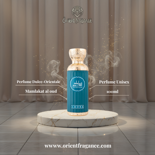Seerati Amora Mamlakat Al Oud presentación elegante perfume unisex sofisticado y moderno