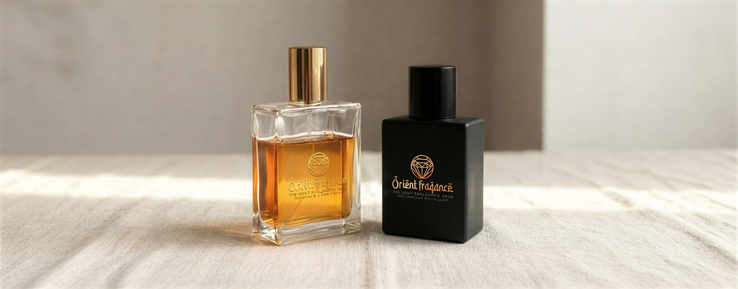 Frascos oscuros vs frascos transparentes en la tradición de la perfumería arabe