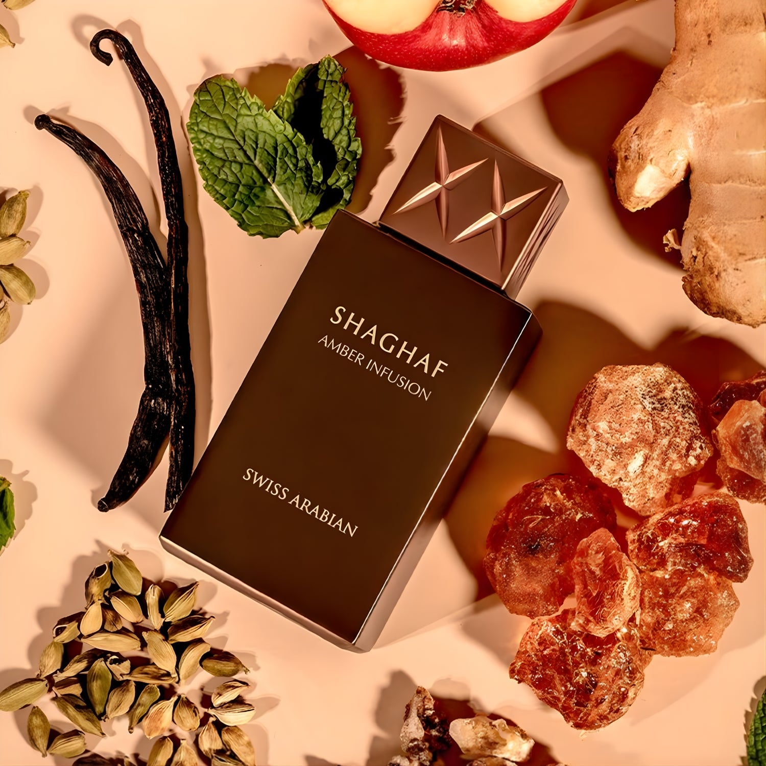 Perfume Shaghaf Ambar de Swiss Arabian, fragancia de lujo oriental con notas ambaradas y cálidas. Elegante, intensa y envolvente, disponible en Orient Fragance